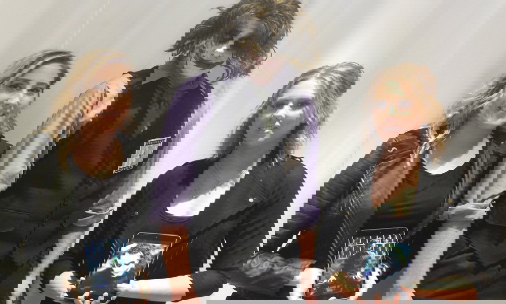 25